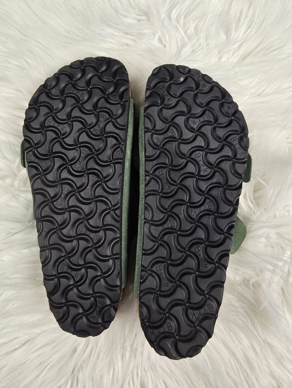 Birkenstock Arizona Shimmering Thyme Sandal Size 38 - Picture 2 of 14